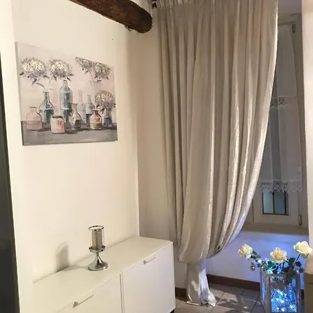 Bilocale Nel Centro Di Appartement *